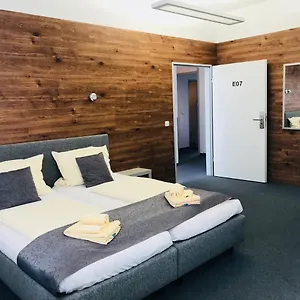 Creo 3* Munich