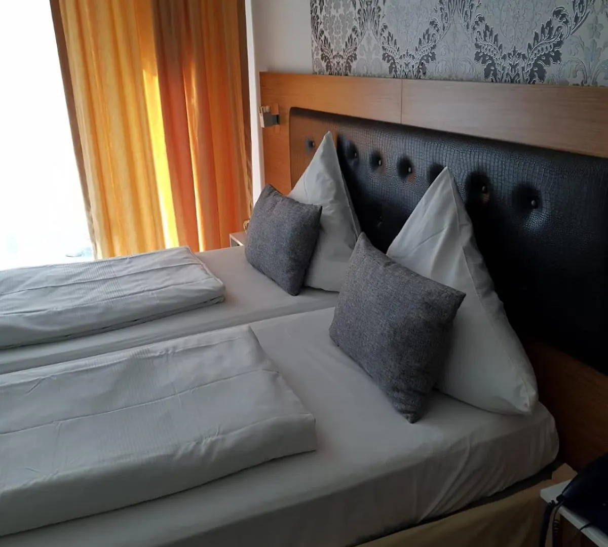 Hotel Drei Kronen Dortmund 3*,